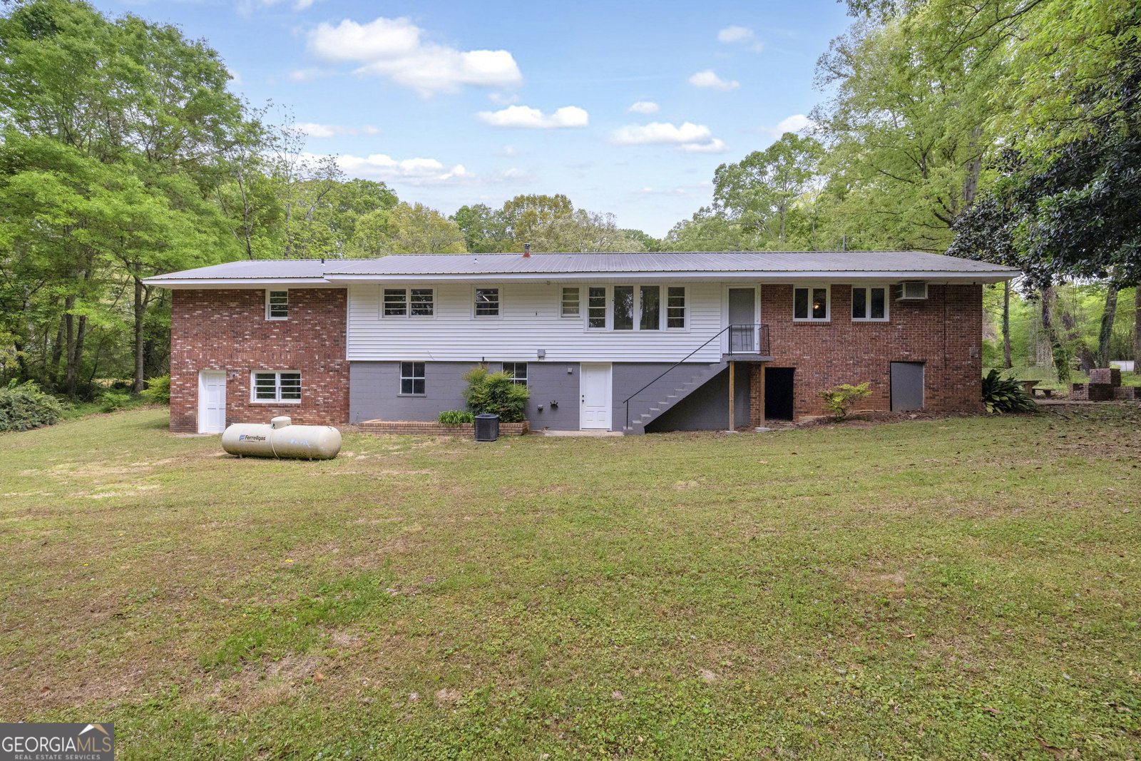 231 Honeysuckle Drive Commerce - Photo 30