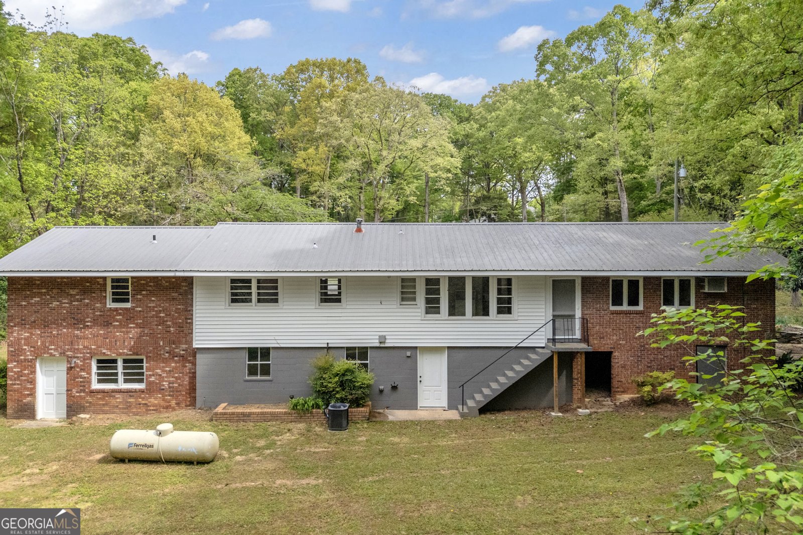 231 Honeysuckle Drive Commerce - Photo 31