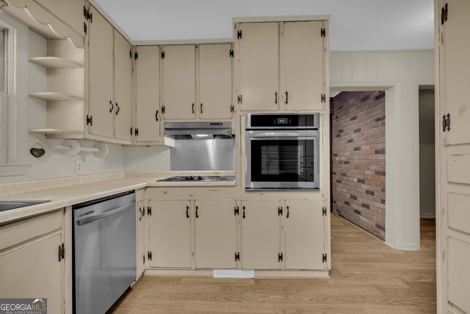 231 Honeysuckle Drive Commerce - Photo 9