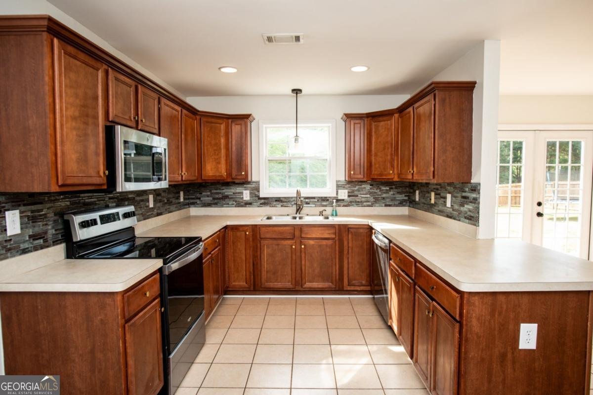 768 Weeping Willow Drive Athens - Photo 11