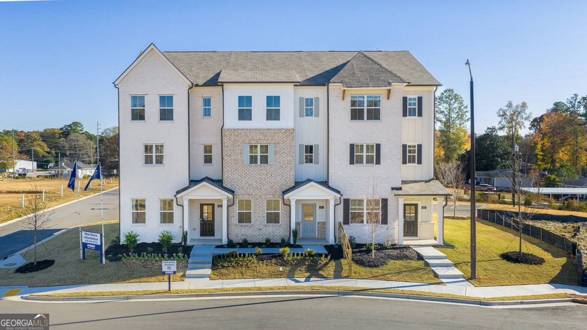 6191 Honeybell Alley Mableton - Photo 1