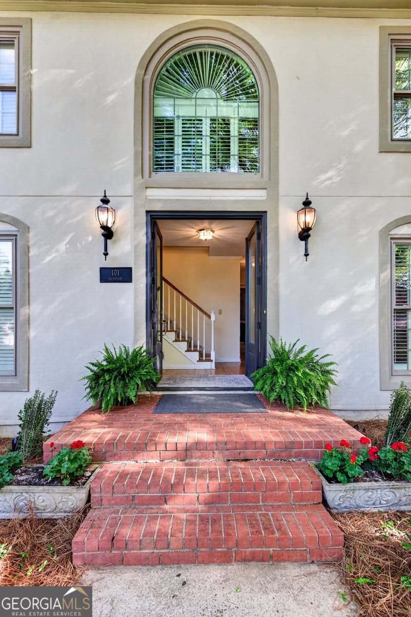 101 Colonnade Drive Peachtree City - Photo 7