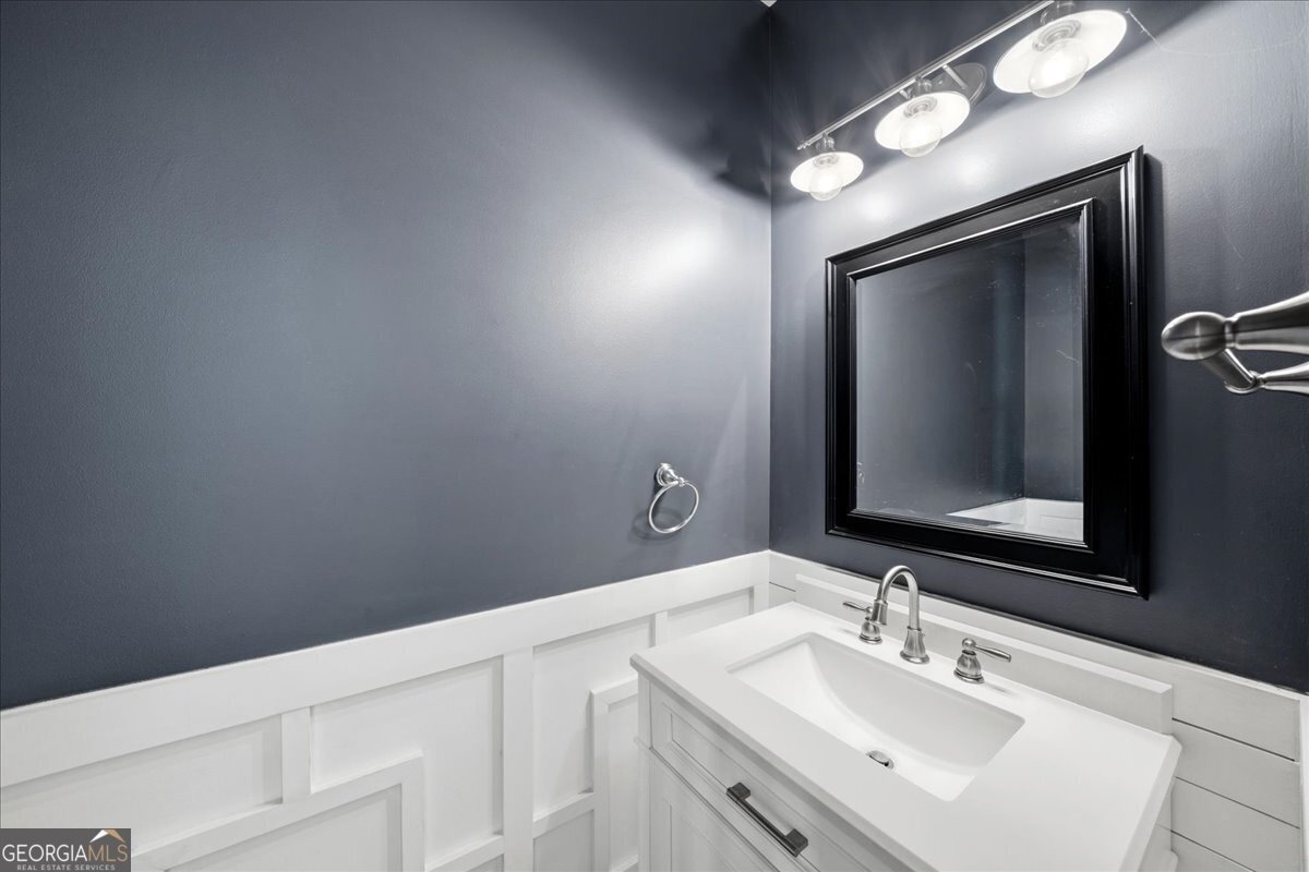 520 Waterside Court Canton - Photo 17