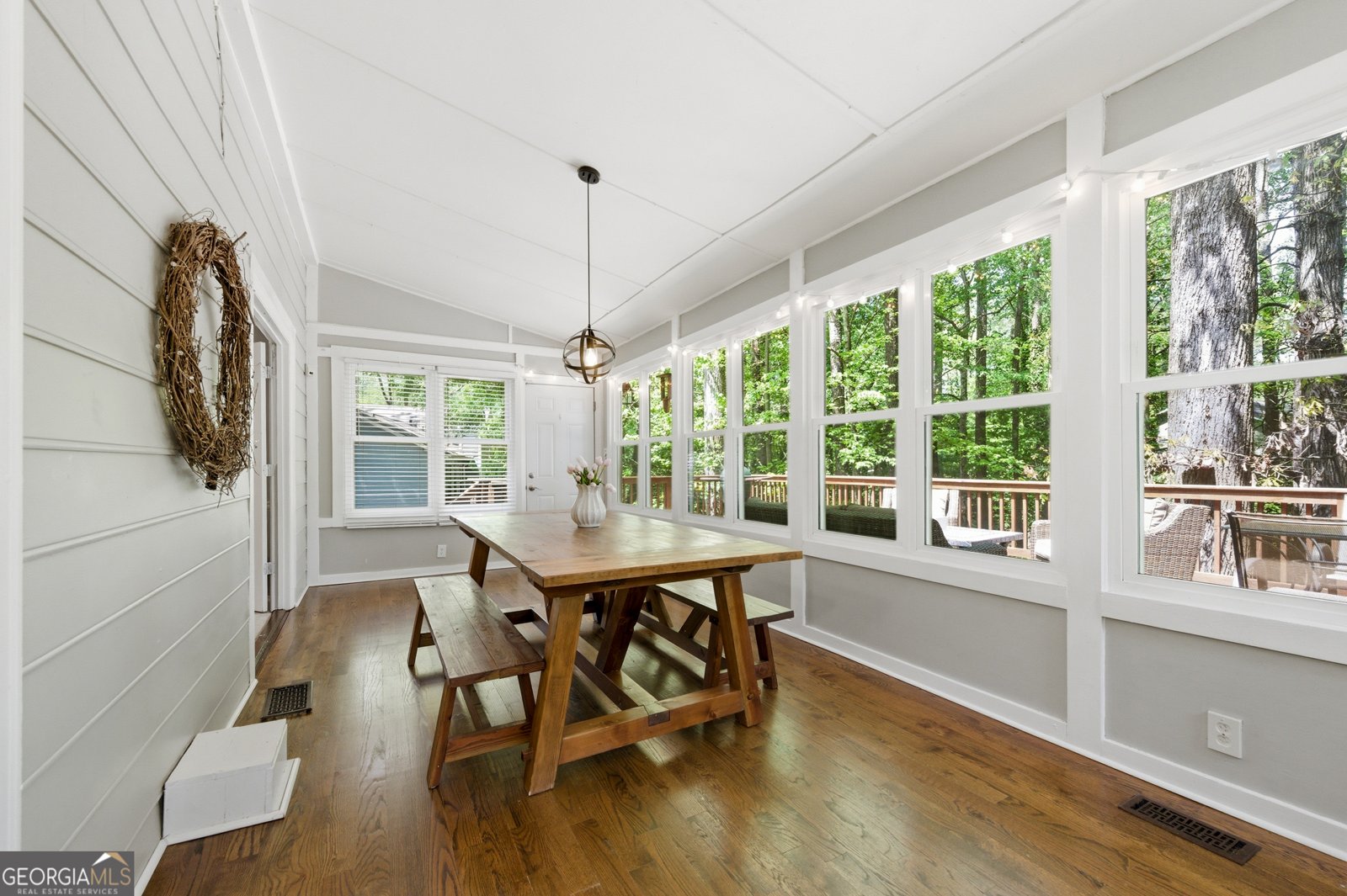 450 Tyson Circle Roswell - Photo 8