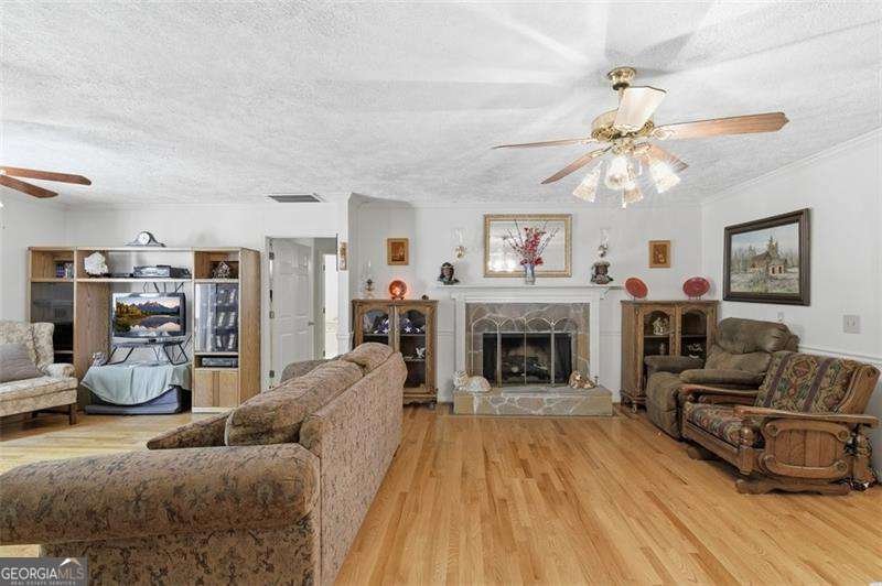 321 Mariner Circle Woodstock - Photo 9