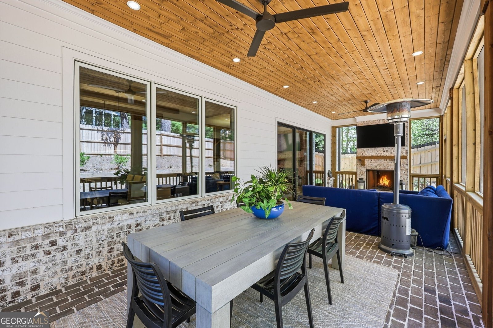 1872 Hickory Road Chamblee - Photo 19