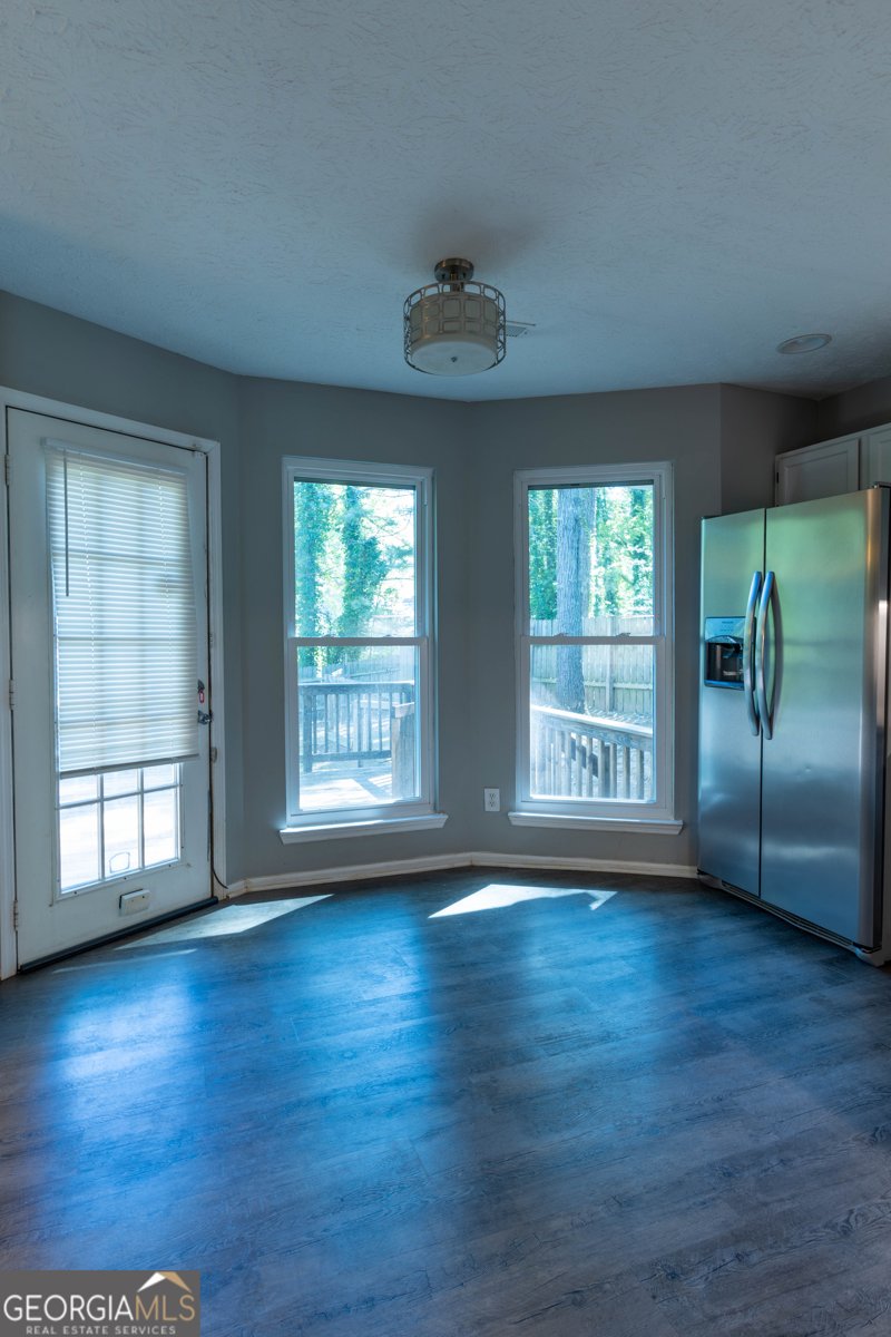 412 Streamview Lane Stockbridge - Photo 10