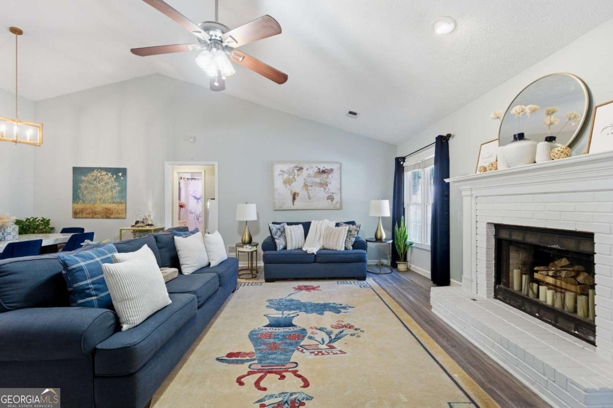 1175 Market Square Lane Lawrenceville - Photo 8