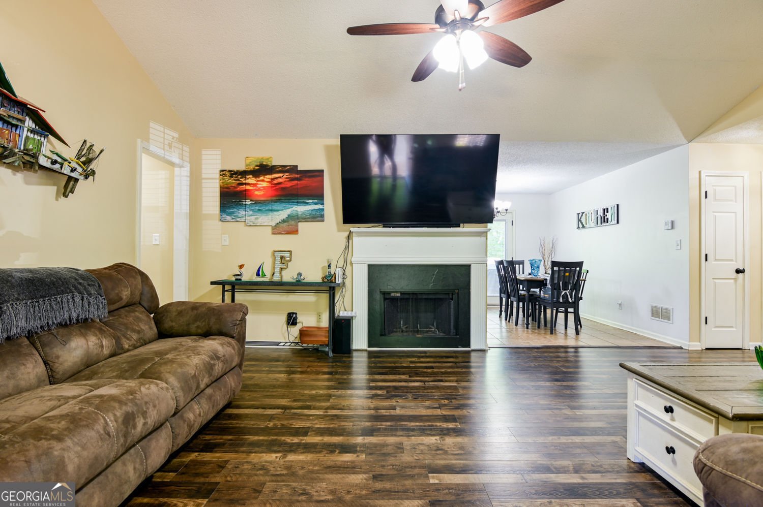 1042 Birdseye View Locust Grove - Photo 8