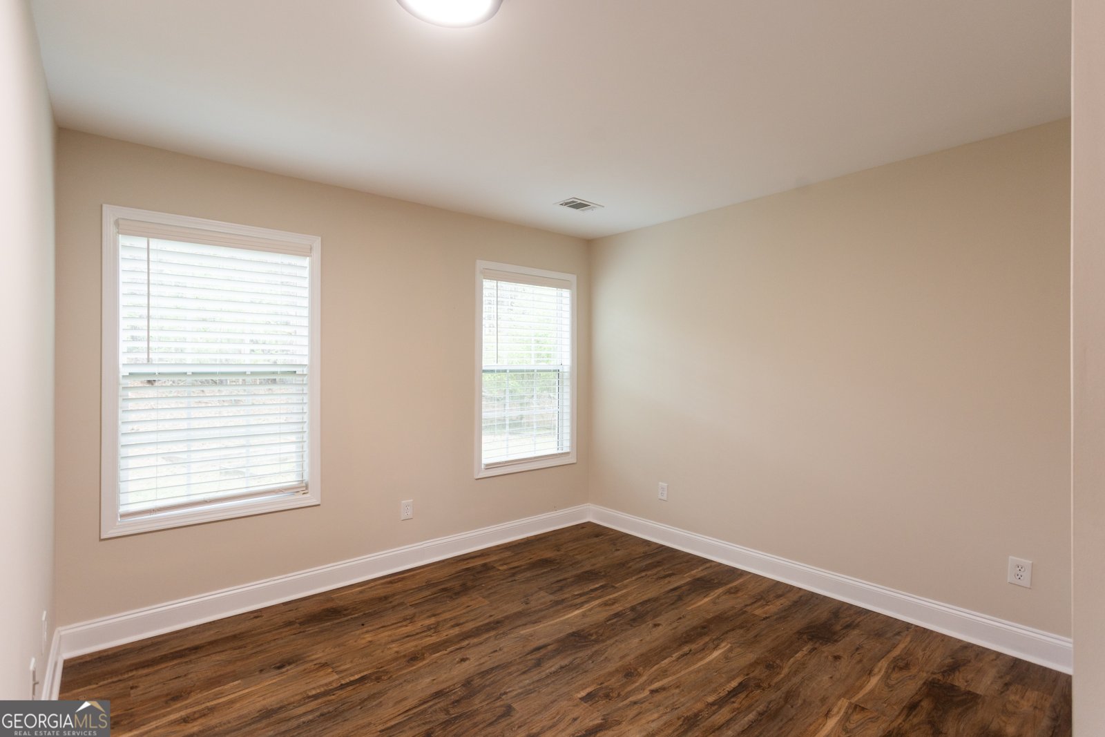 1020 Brenda Lane Madison - Photo 31