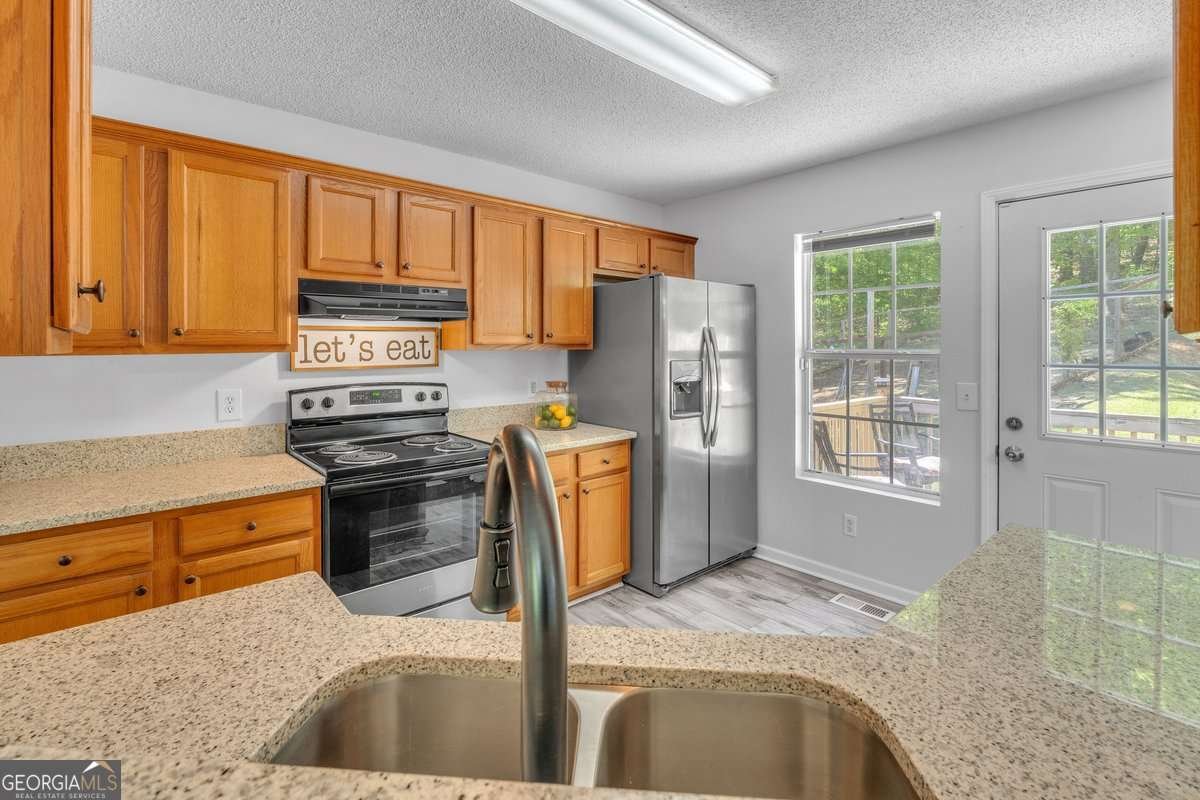 342 Amberidge Drive Cartersville - Photo 11