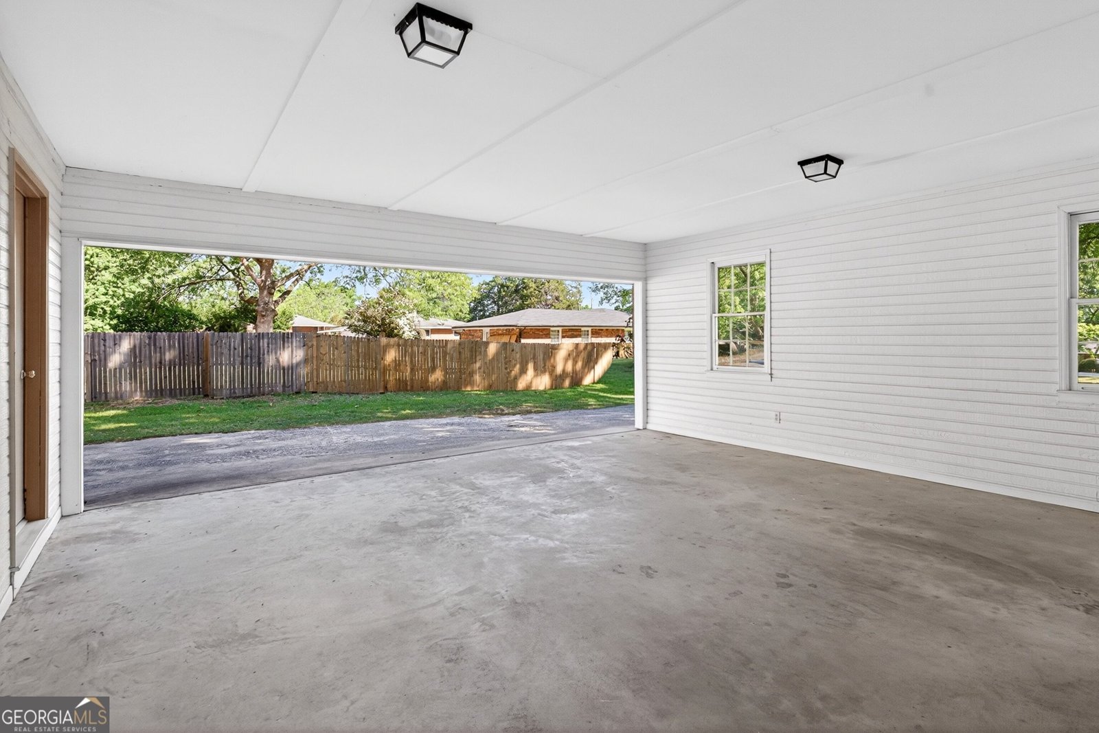 406 Maddox Road Griffin - Photo 33