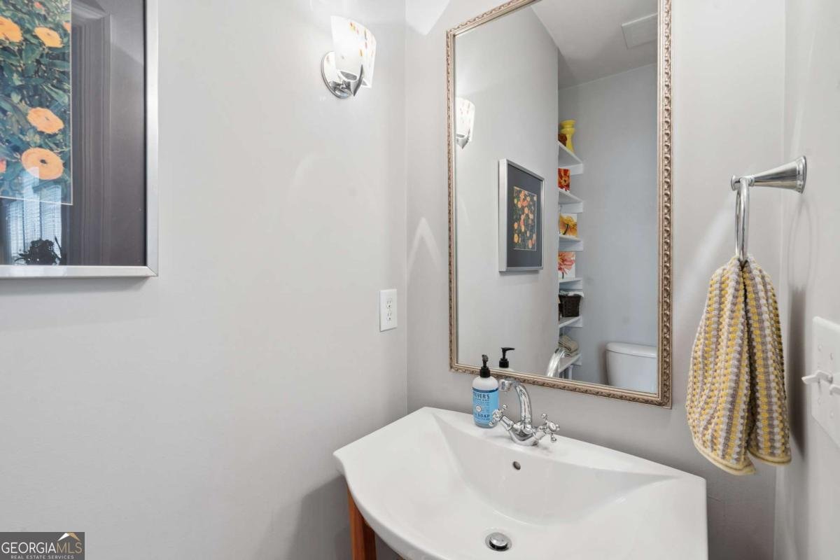 1114 Leah Lane Atlanta - Photo 18