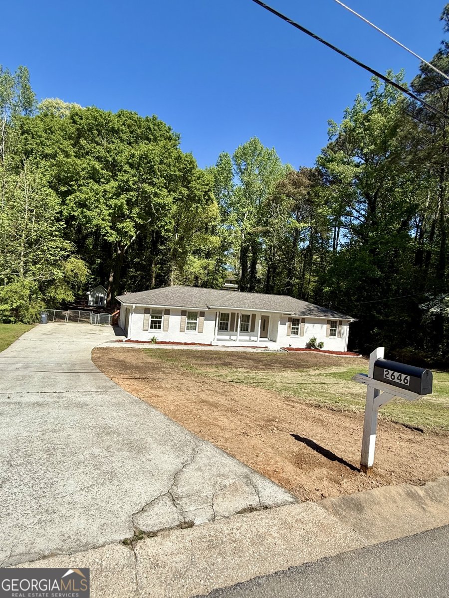 2646 Pamela Drive Snellville - Photo 1