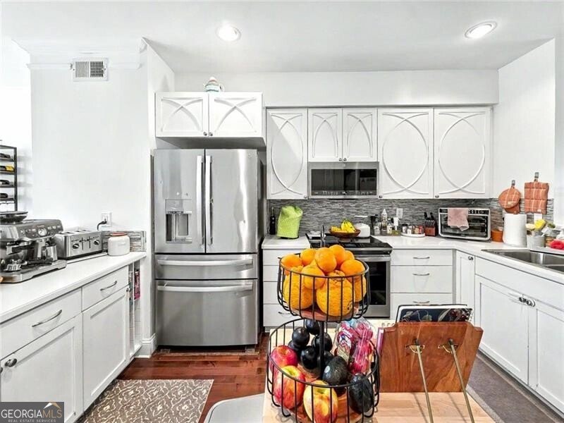 375 Highland Avenue Atlanta - Photo 8