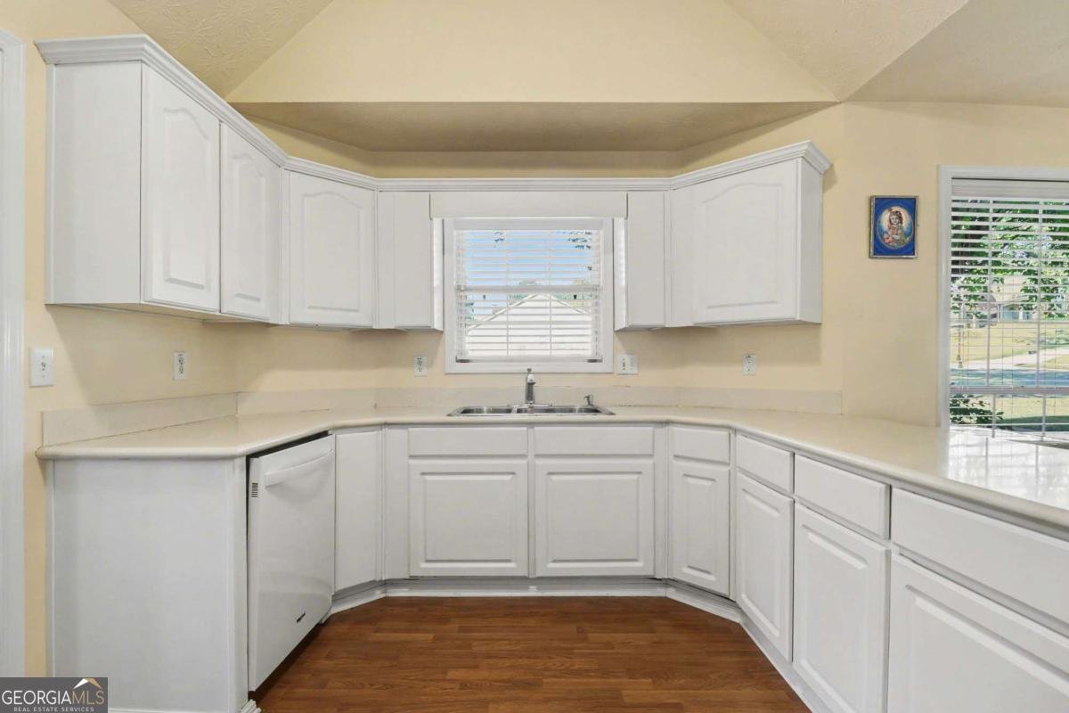 5295 Antler Court Suwanee - Photo 17