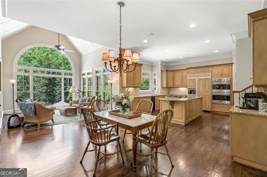 2271 Glen Mary Place Duluth - Photo 11