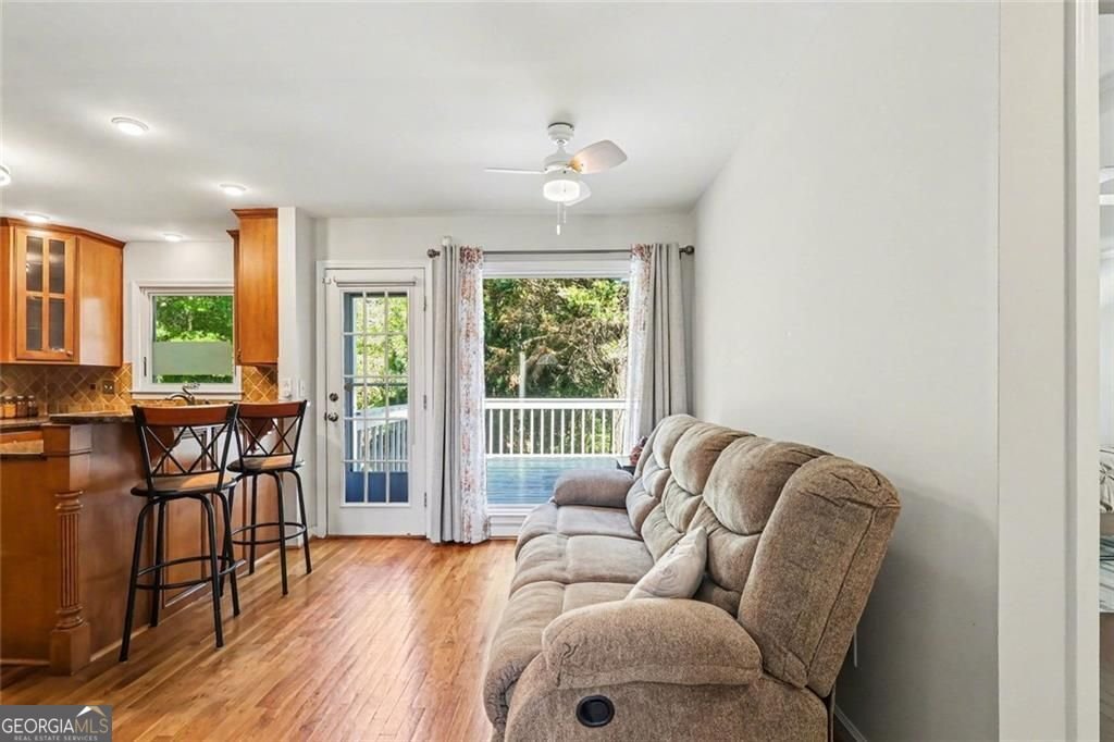 2120 Thorndale Drive Lilburn - Photo 11