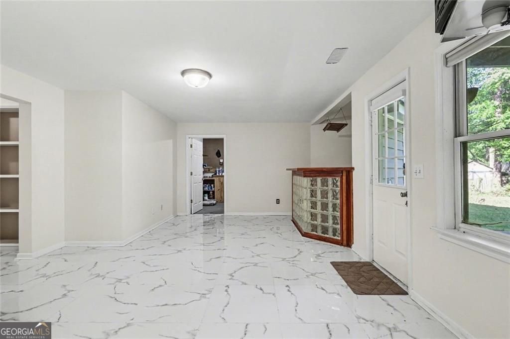 2120 Thorndale Drive Lilburn - Photo 33