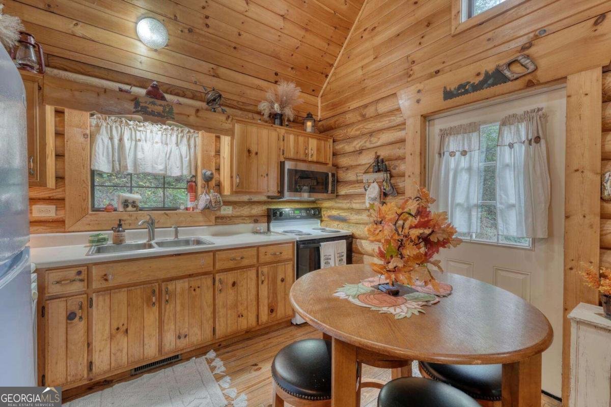 63 Laras Peace Lane Blairsville - Photo 8