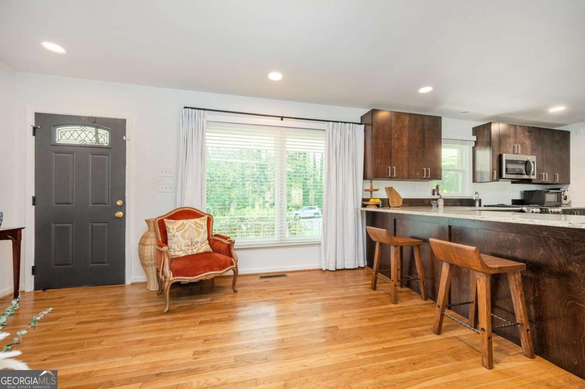 1428 Sandy Lane Decatur - Photo 6