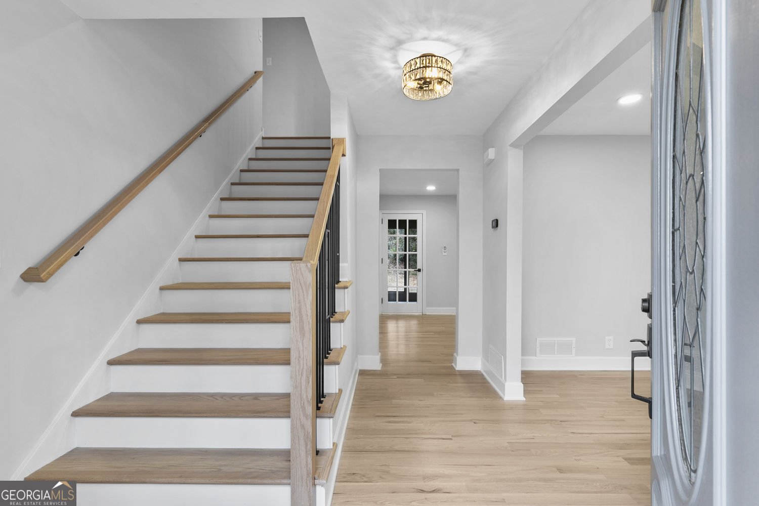 2802 Lakeview Court Buford - Photo 15