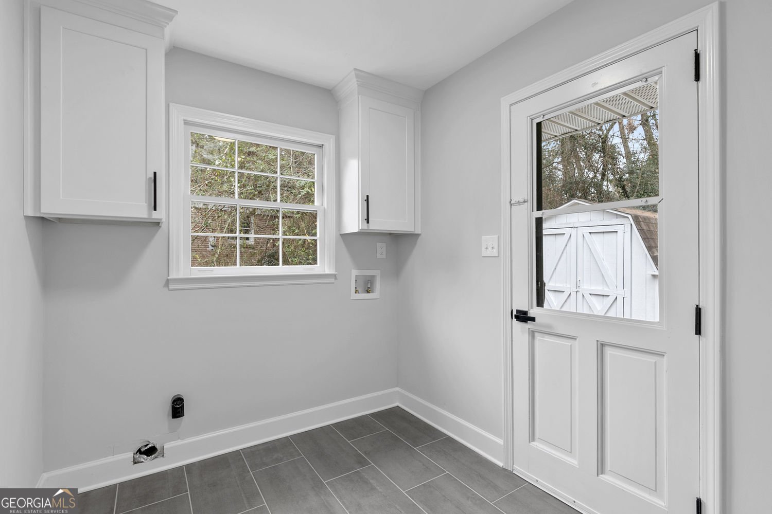 2802 Lakeview Court Buford - Photo 25