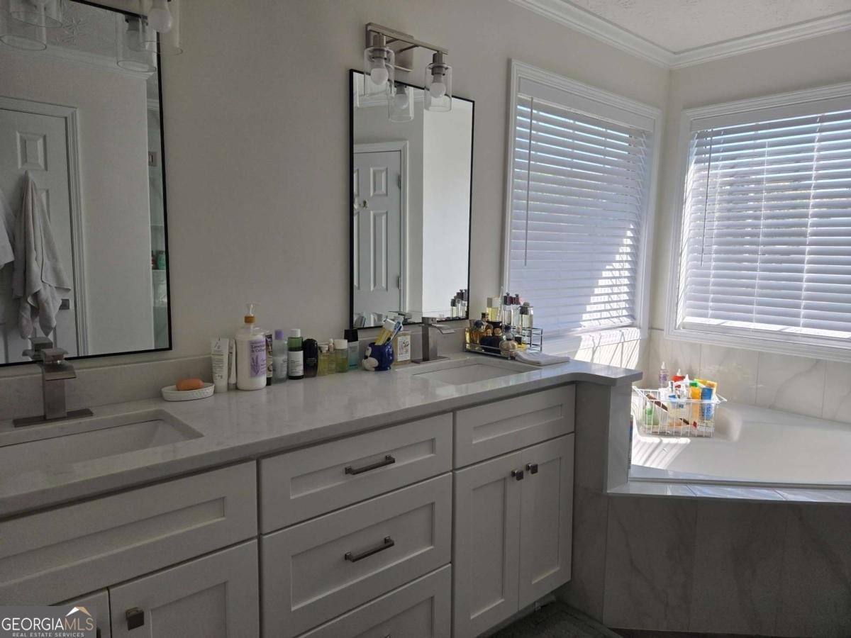 1613 Amhearst Oaks Court Lawrenceville - Photo 10