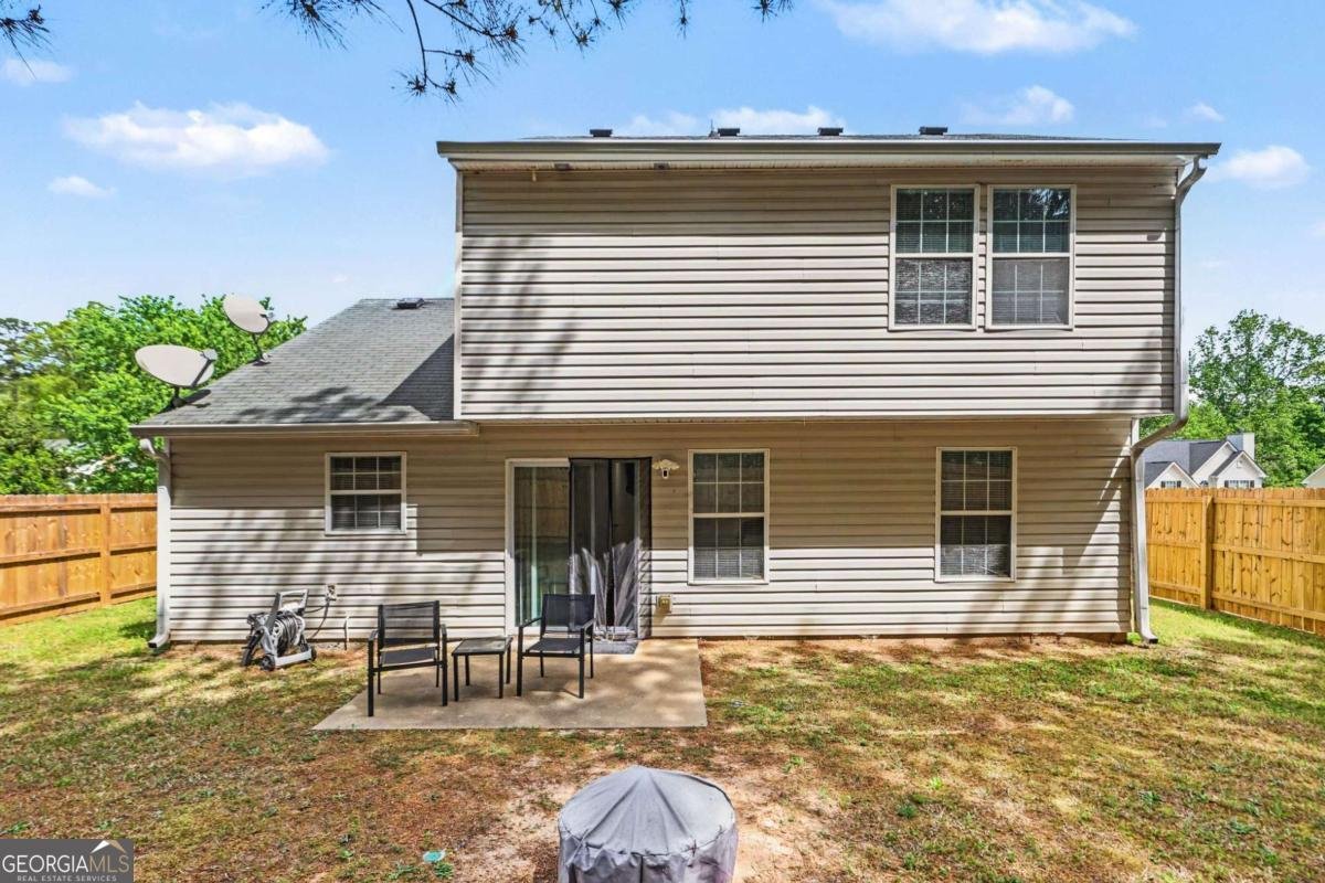 6798 Merrywood Drive Fairburn - Photo 12