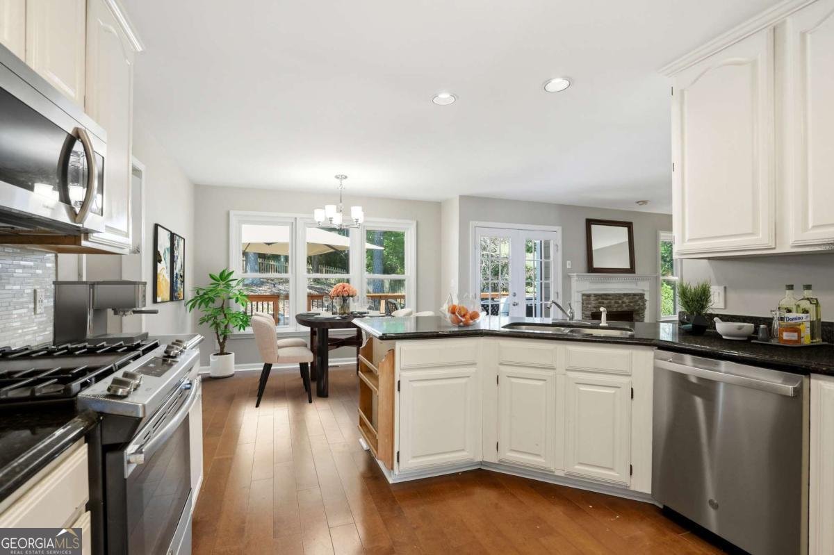 5580 Hillbrooke Trace Johns Creek - Photo 13