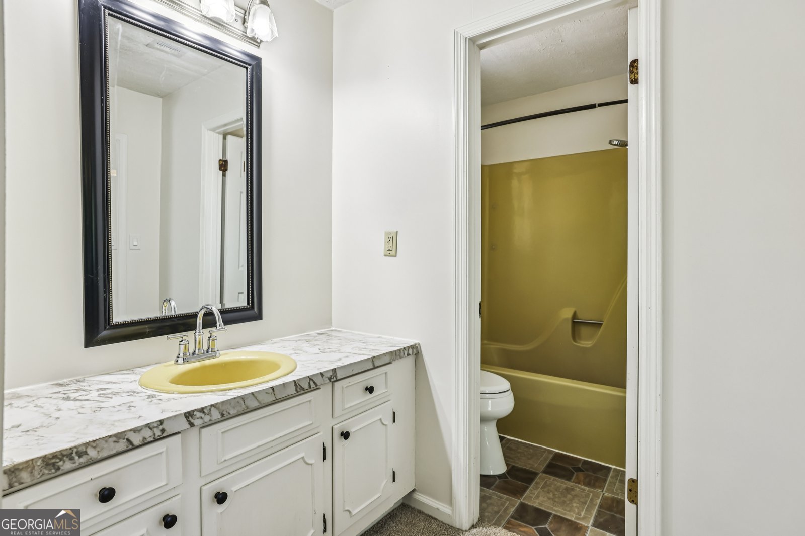 1025 Wood Valley Road Cumming - Photo 17