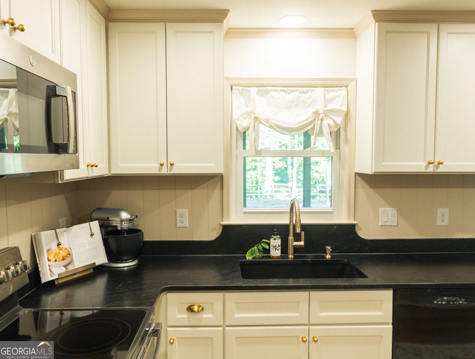 11775 Highland Colony Drive Roswell - Photo 9