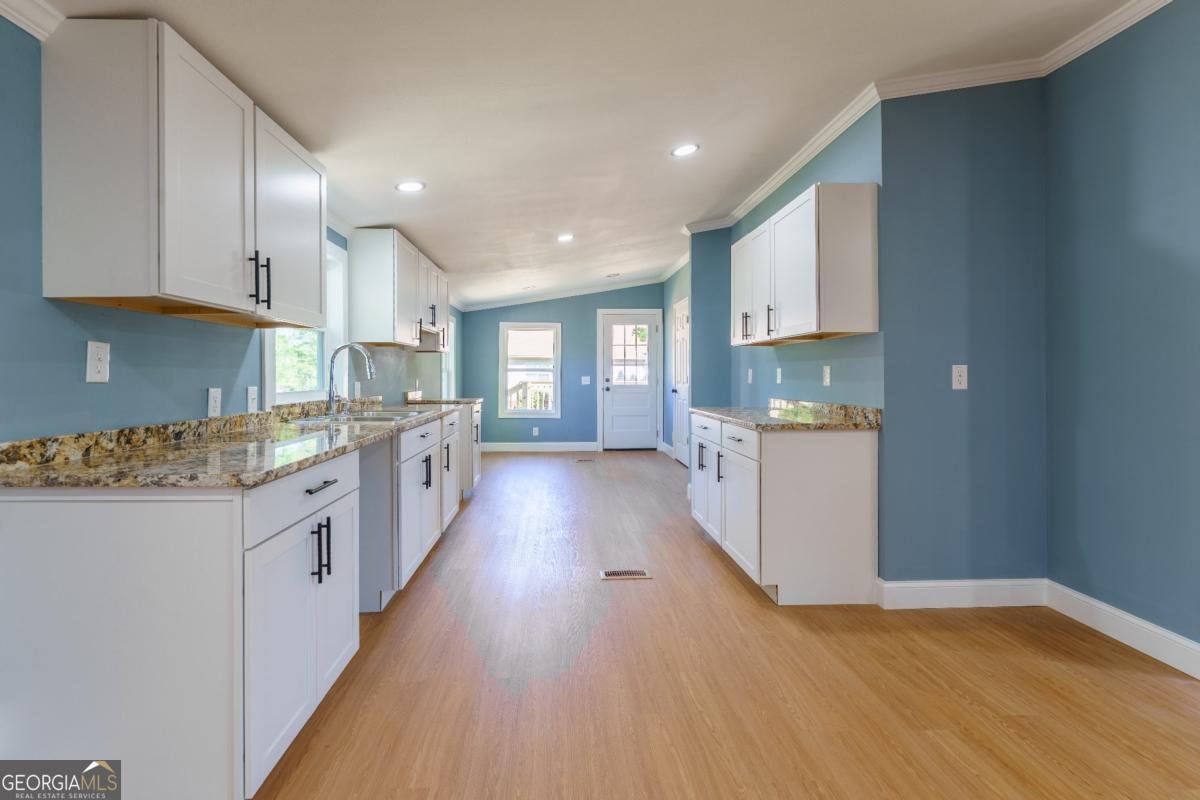 1412 Floyd Circle Gainesville - Photo 13