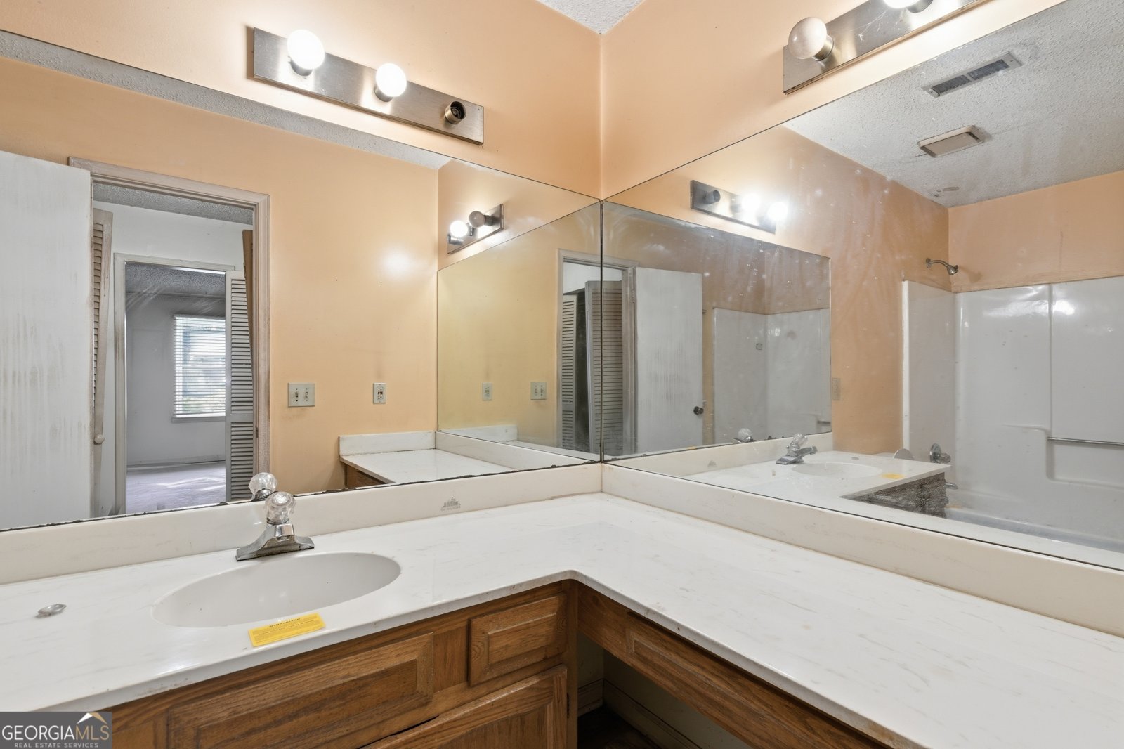 1980 Variations Drive Atlanta - Photo 17