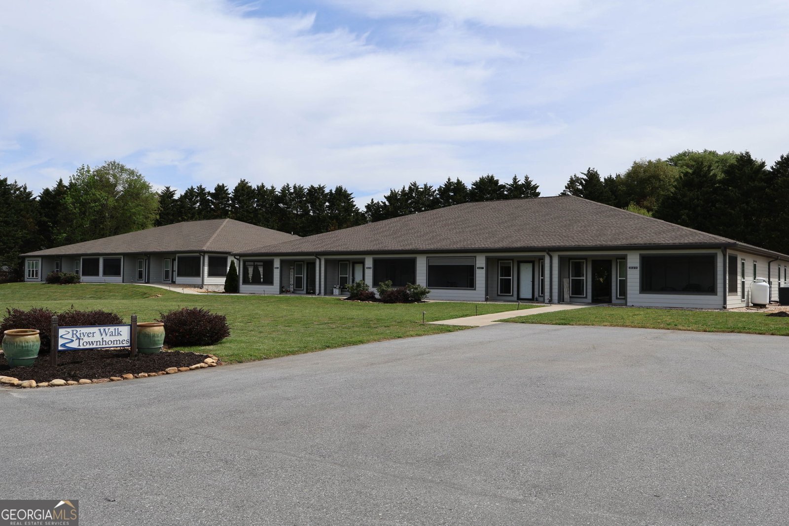 212 Old Clarkesville Mill Road Clarkesville - Photo 1