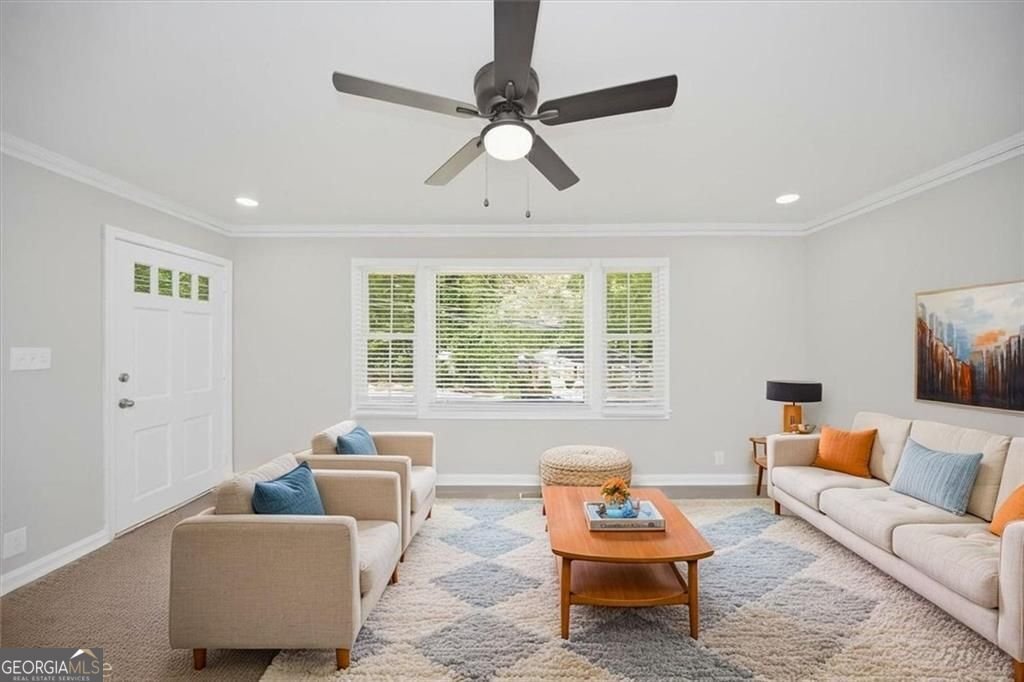 2421 Spring Garden Drive Atlanta - Photo 7