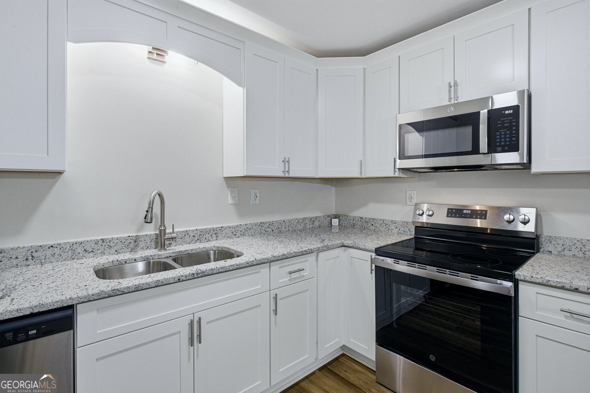 4599 Rex Road Rex - Photo 30