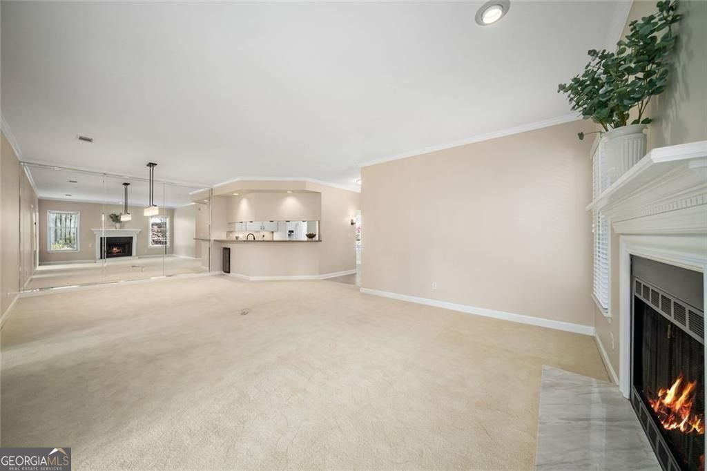 174 Victoria Way Roswell - Photo 10