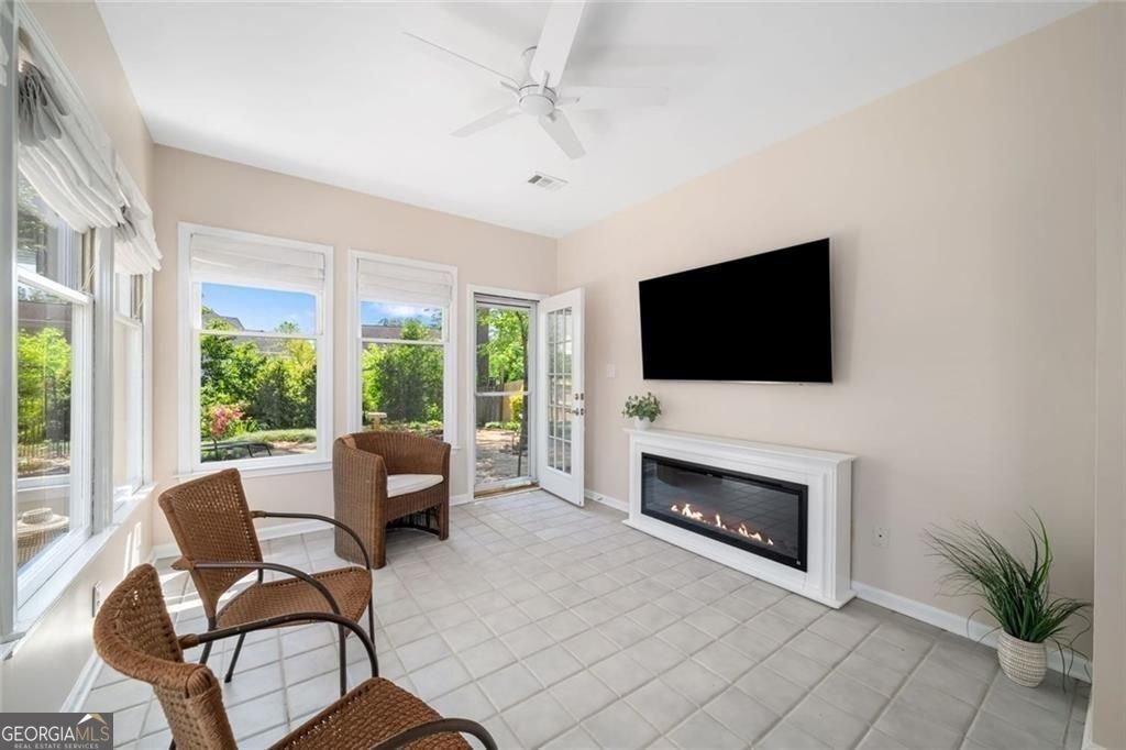 174 Victoria Way Roswell - Photo 6