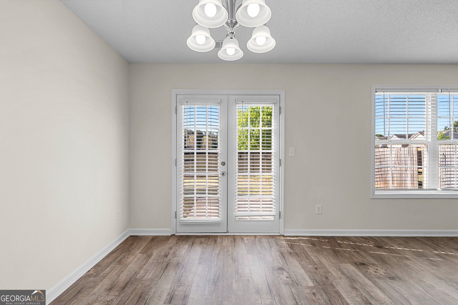 230 Crestfield Circle Covington - Photo 10