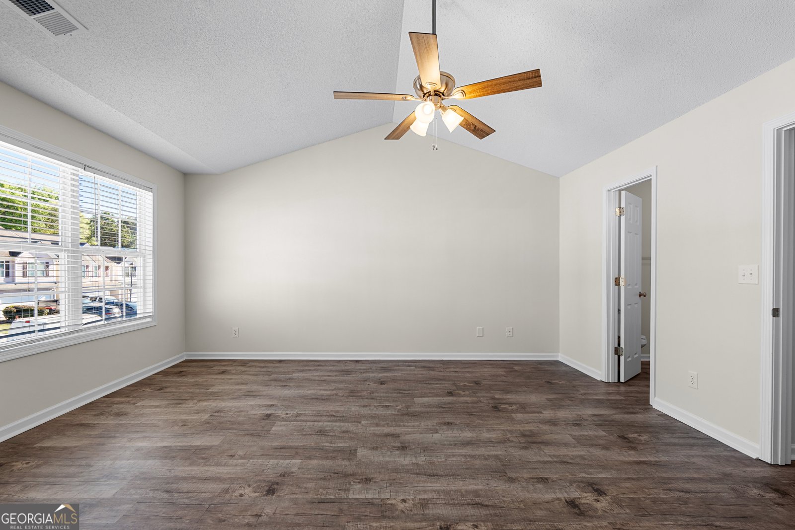 230 Crestfield Circle Covington - Photo 18