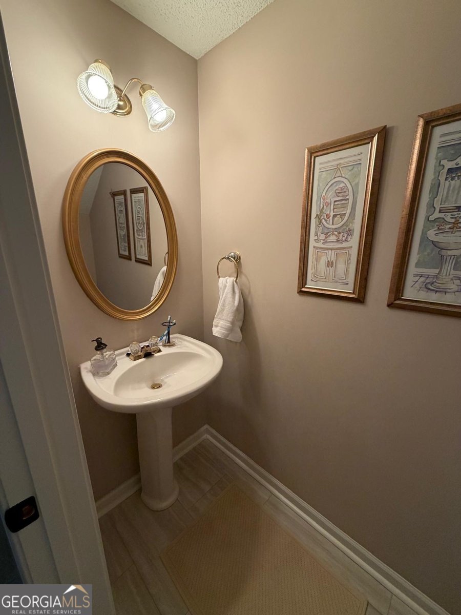 5216 Medlock Corners Drive Peachtree Corners - Photo 11