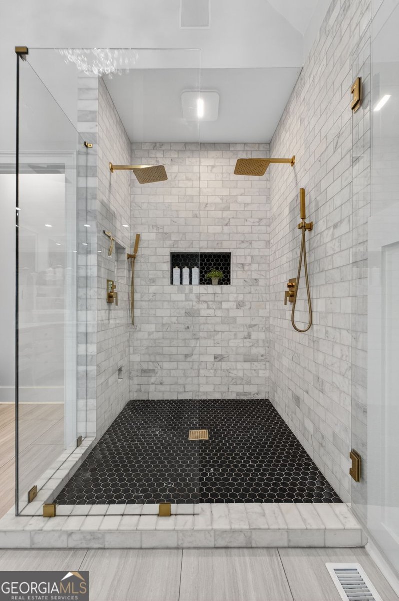 206 Montrose Drive McDonough - Photo 34