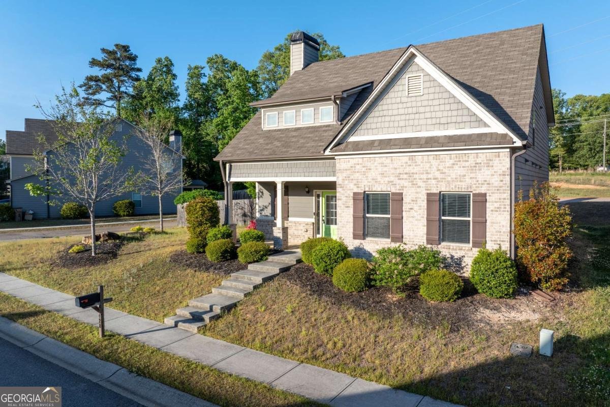 428 Meadow Vista Lane Hoschton - Photo 1