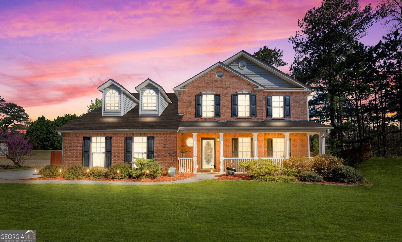 151 River Park Circle Mcdonough - Photo 1