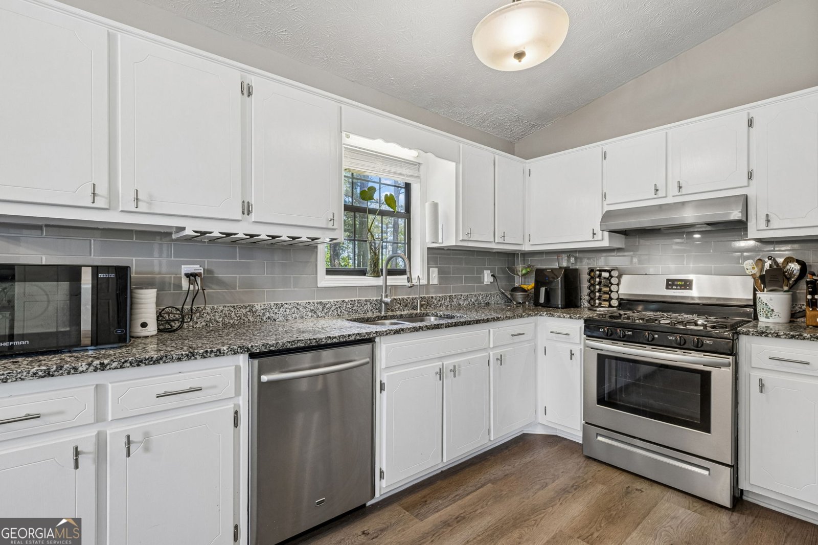 1492 Sir Knights Way Lawrenceville - Photo 19