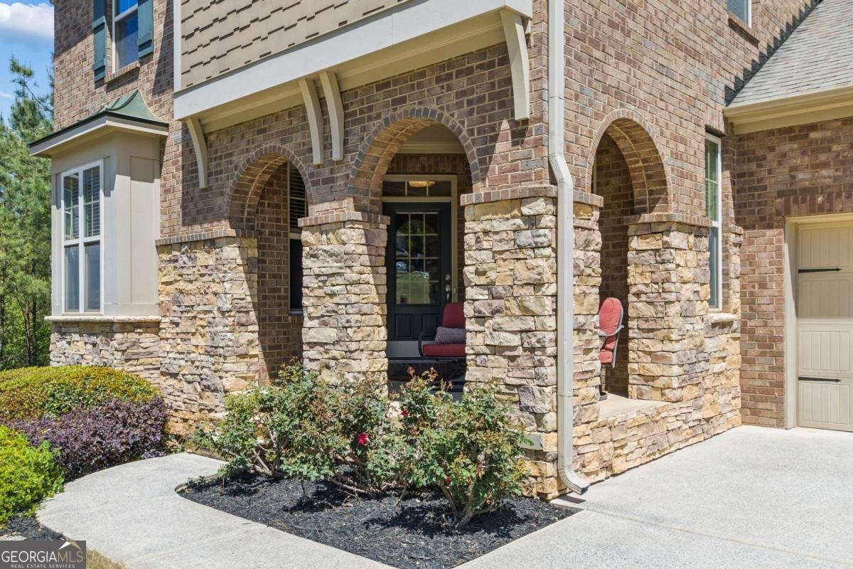 1090 Chelsey Way Roswell - Photo 1