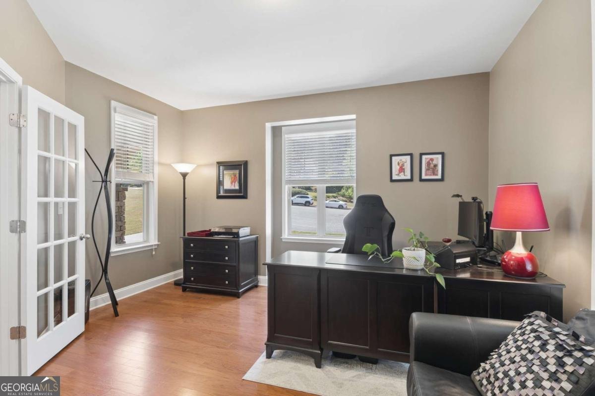 1090 Chelsey Way Roswell - Photo 6