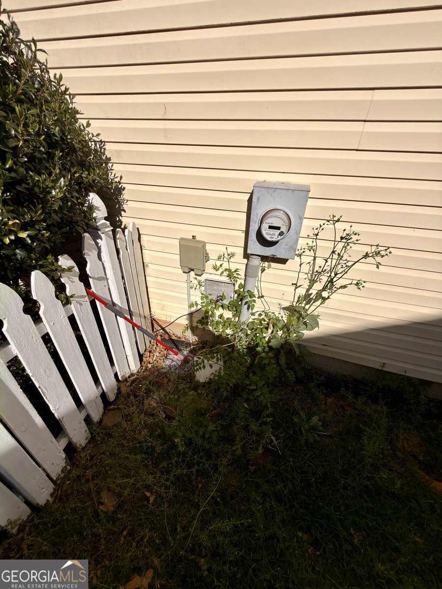 235 Oak Circle Stockbridge - Photo 17