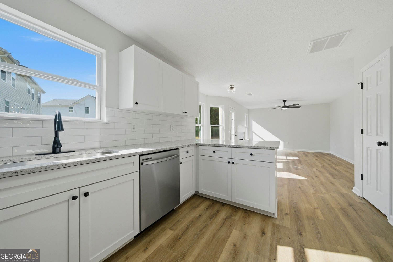 4270 Big Horn Pass Douglasville - Photo 9